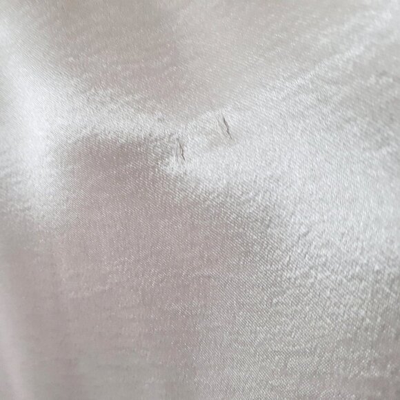 NWT Cinq à Sept ivory shiny wide leg pants, XS - Picture 15 of 16